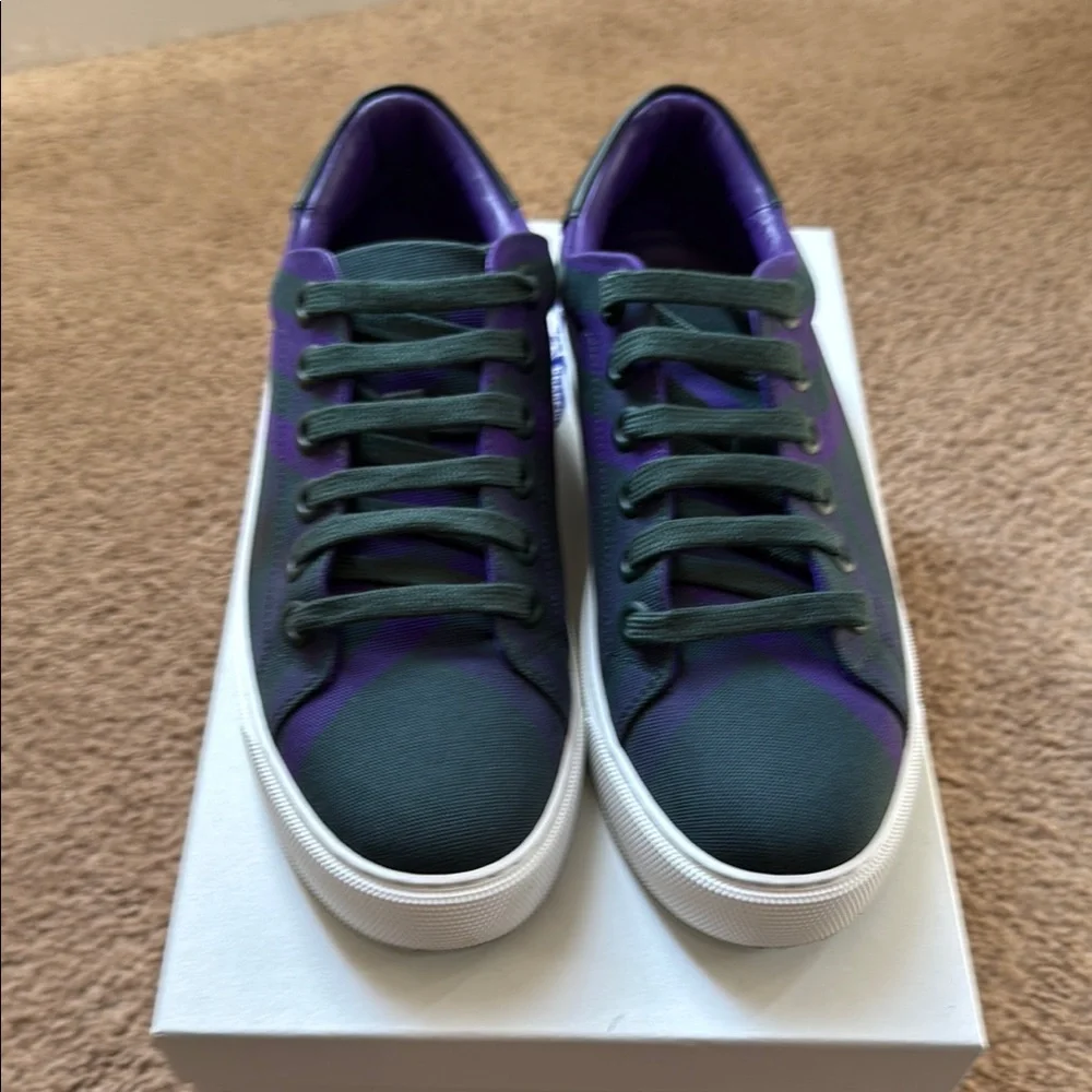 EUC Burberry Women’s 8.5 Stylish Green and Purple Sneakers Check - Picture 2 of 10